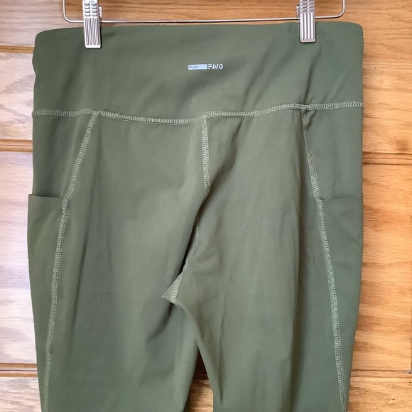 Push FWD Olive Green Training 7/8 Leggings - Picture 5 of 13